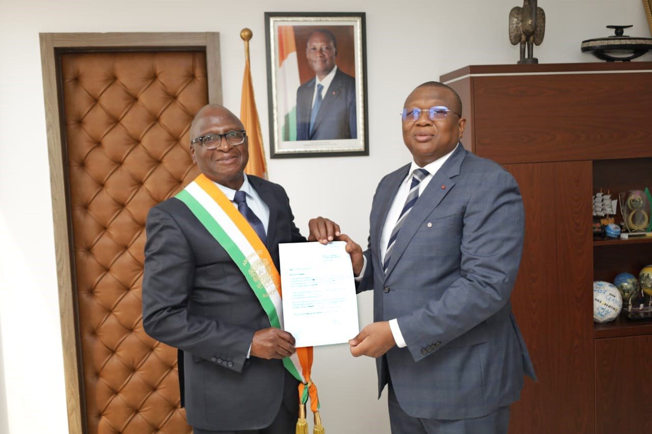 Côte d’Ivoire | Reconduit au Gouvernement