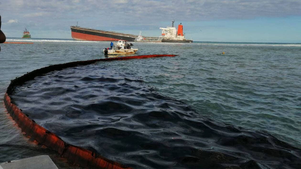 Grand-Bassam | Pollution pétrolière accidentelle