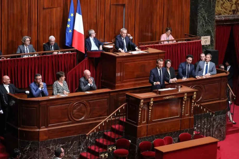 France | Face aux dérives du numérique
